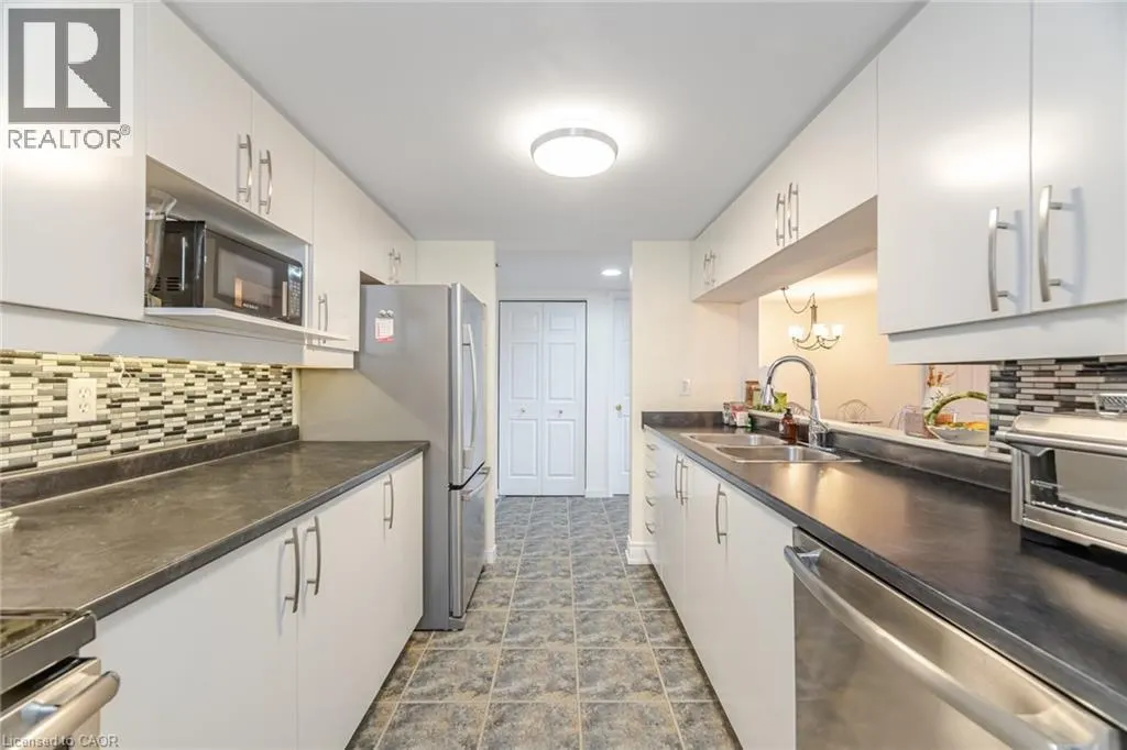216 W PLAINS Road W Unit# 304, #304