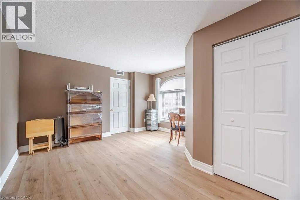216 W PLAINS Road W Unit# 304, #304