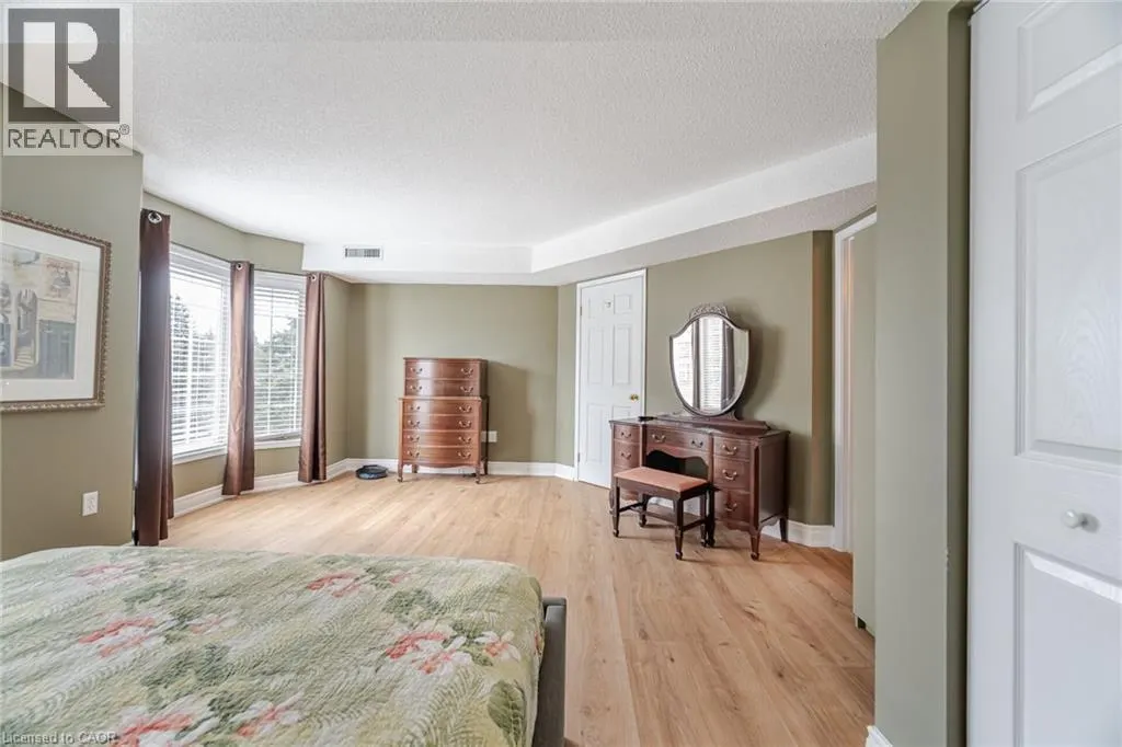 216 W PLAINS Road W Unit# 304, #304