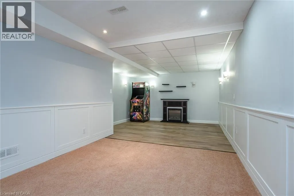 178 FERRIS Drive