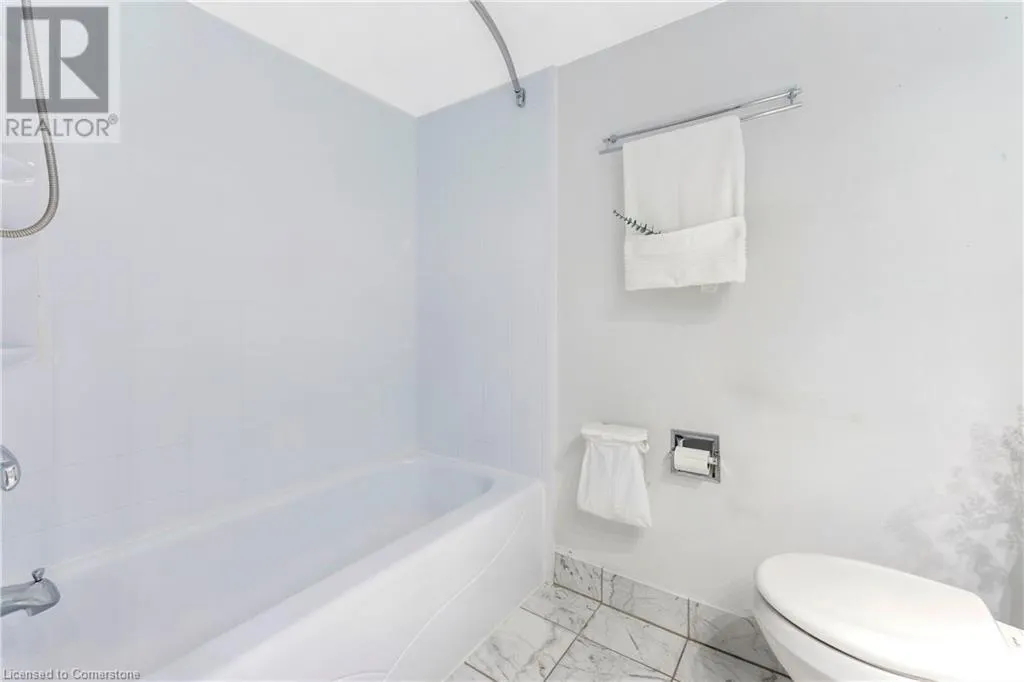 65 SCADDING Avenue Unit# 811, #811