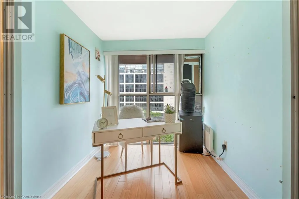 65 SCADDING Avenue Unit# 811, #811