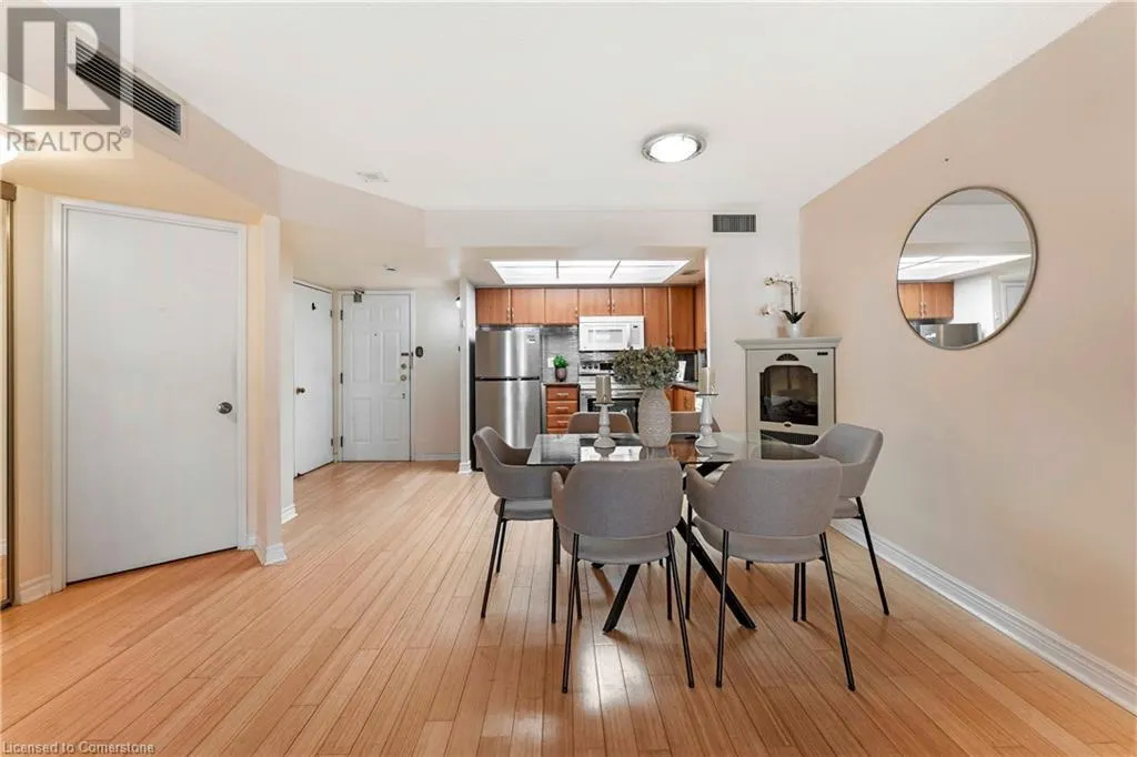 65 SCADDING Avenue Unit# 811, #811