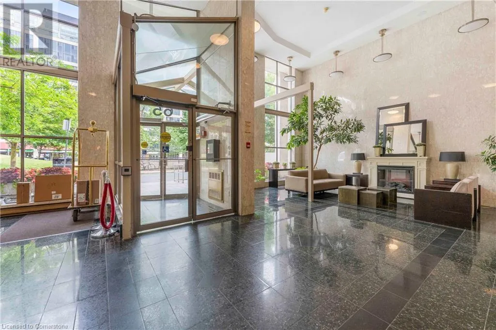 65 SCADDING Avenue Unit# 811, #811