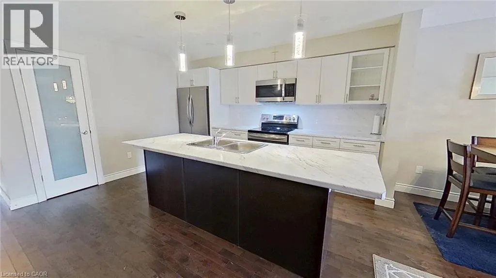 1 CHAMBERLAIN Avenue Unit# 5, #5