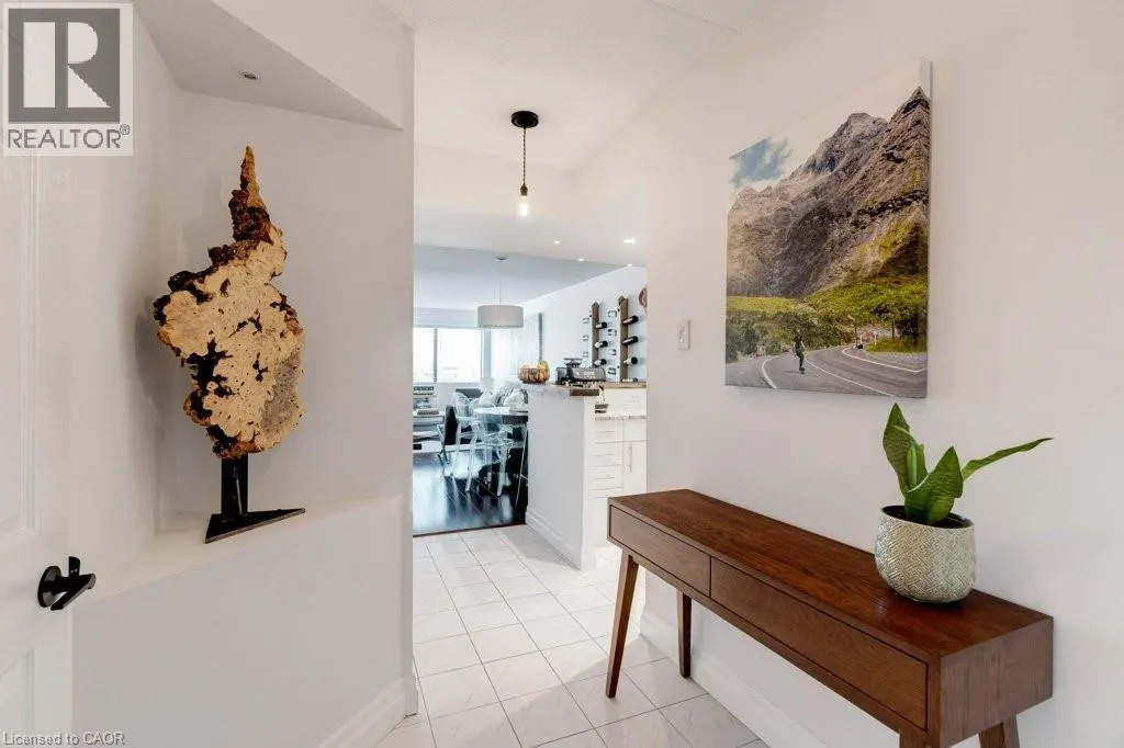 100 BRONTE Road Unit# 214, #214