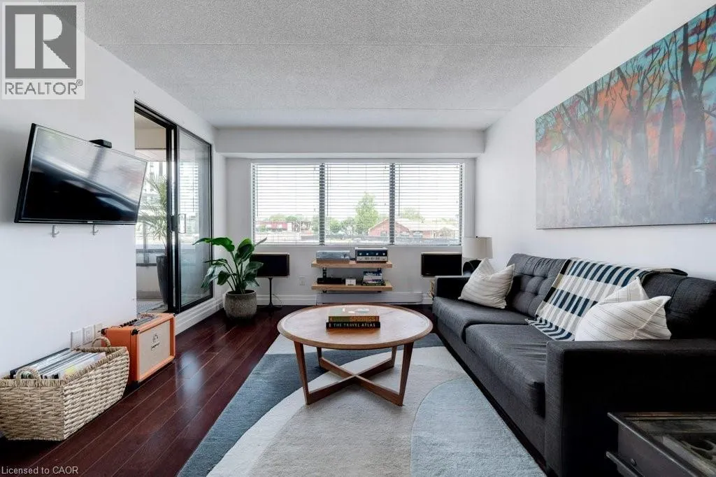 100 BRONTE Road Unit# 214, #214