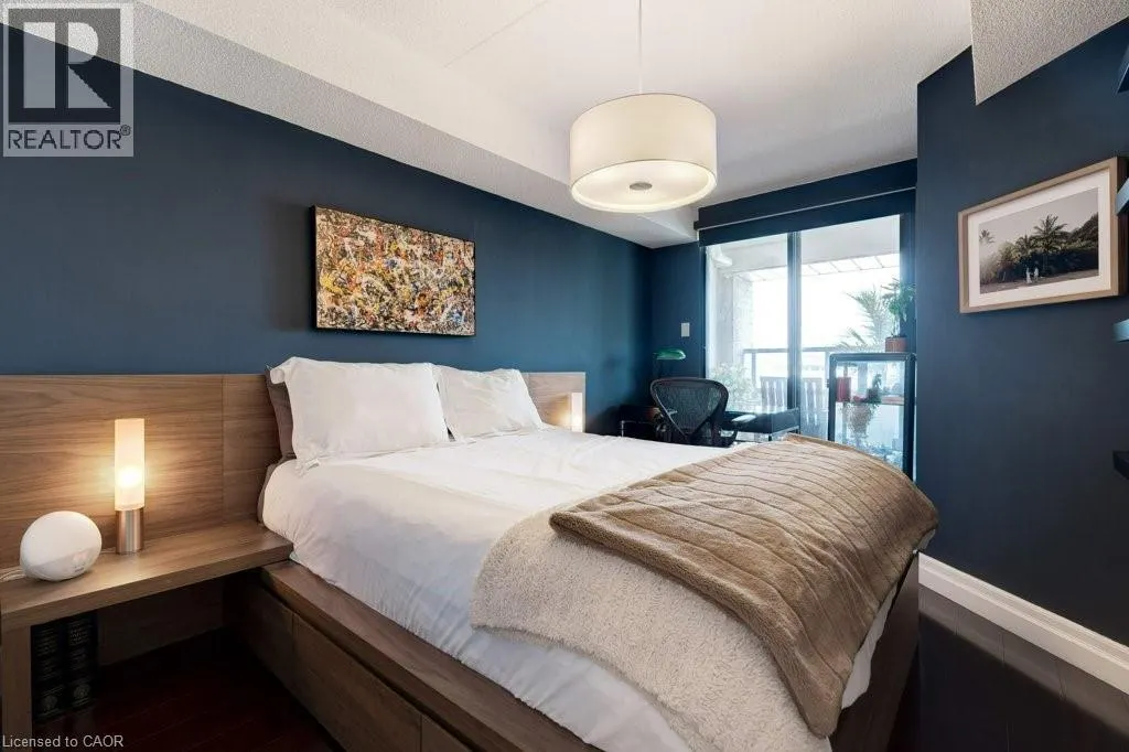 100 BRONTE Road Unit# 214, #214