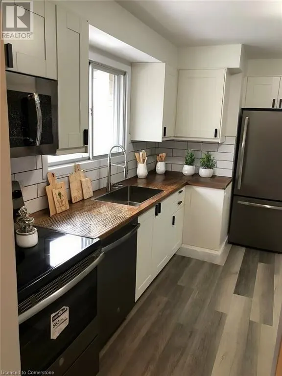 8 FRONTENAC Avenue Unit# 1, #1