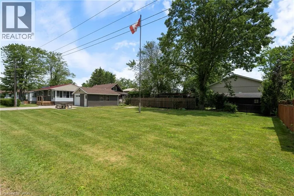 10 CLUBHOUSE Road