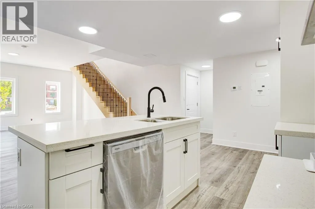 6701 THOROLD STONE Road Unit# 8, #8