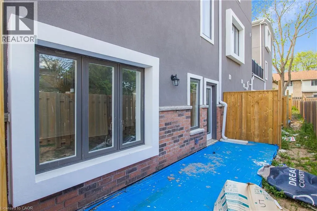 6701 THOROLD STONE Road Unit# 8, #8