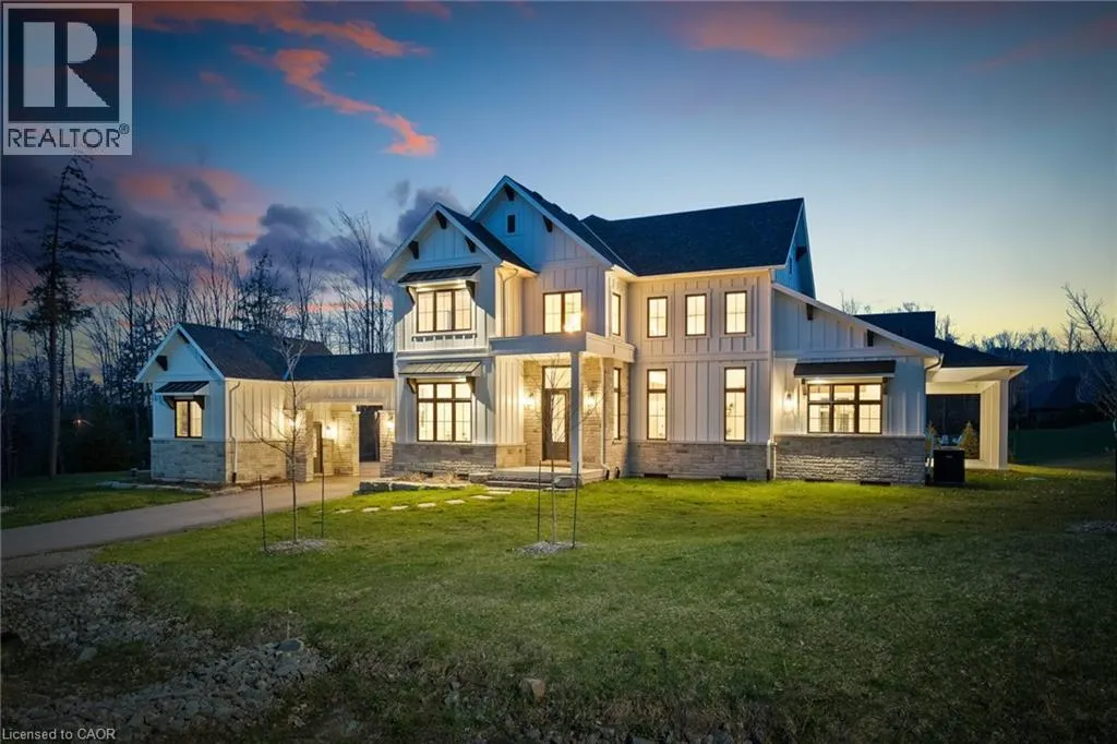 7 TALL CEDAR Lane
