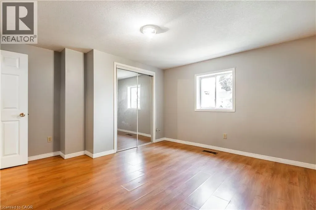 104 OAKWOOD Avenue