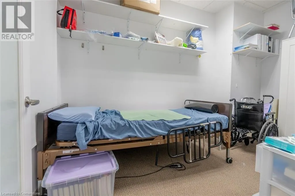 450 BRONTE Street S Unit# 203, #203