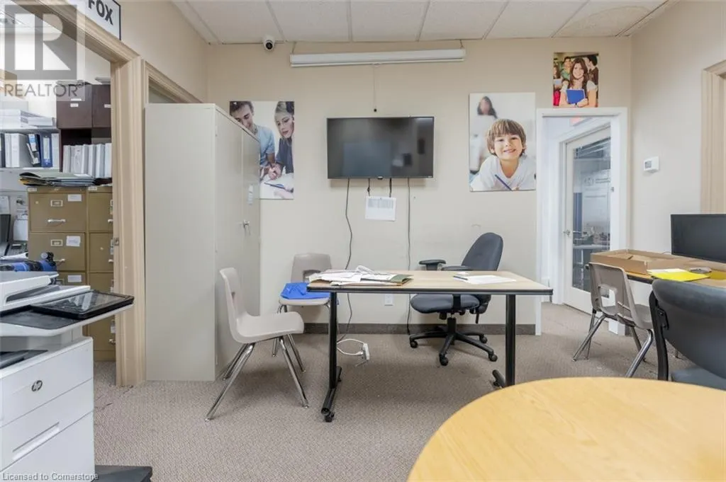 450 BRONTE Street S Unit# 203, #203