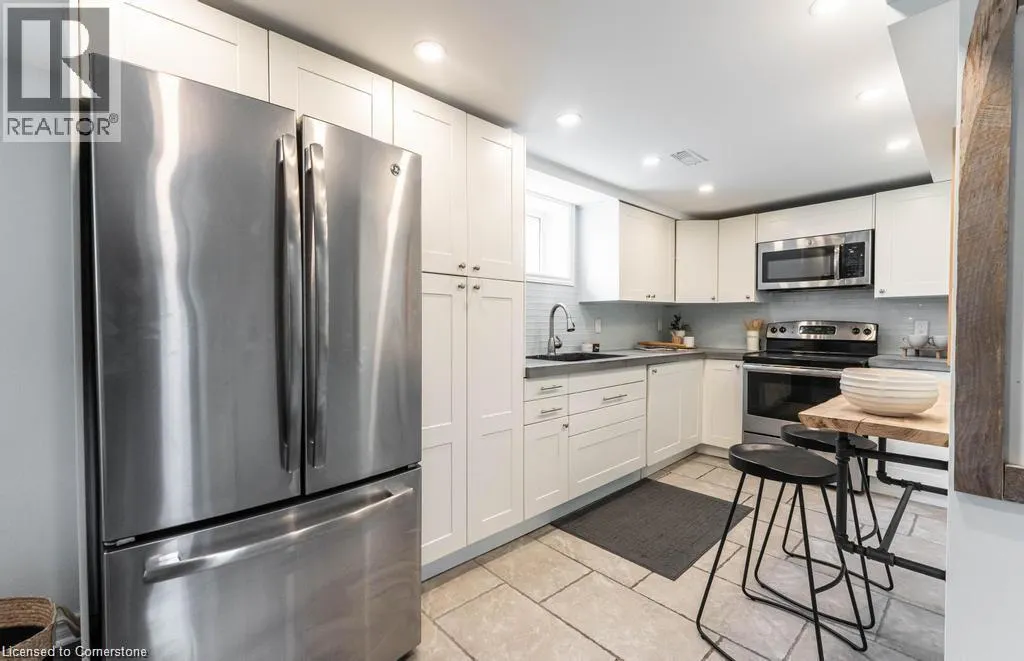 14 YORKDALE Crescent Unit# B, #B