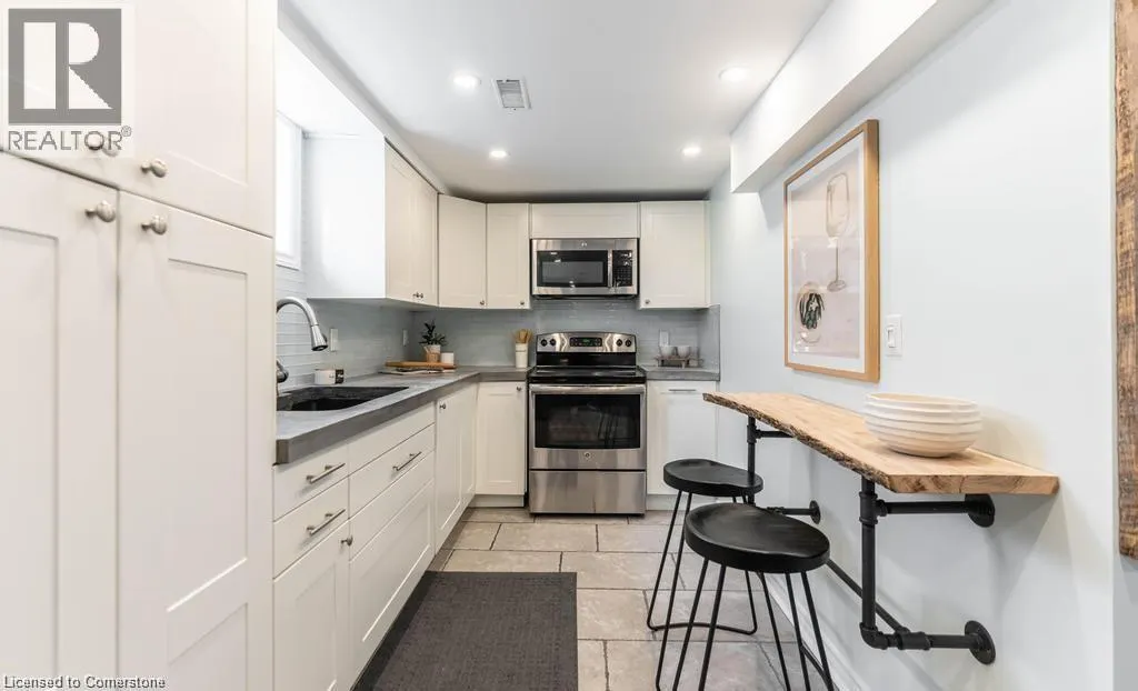 14 YORKDALE Crescent Unit# B, #B