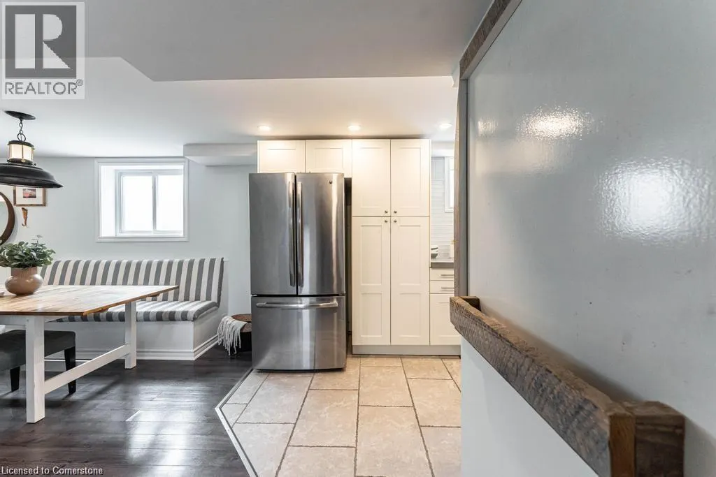 14 YORKDALE Crescent Unit# B, #B