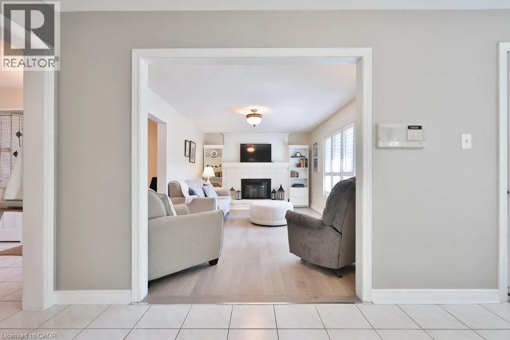 542 HAMBLING Court