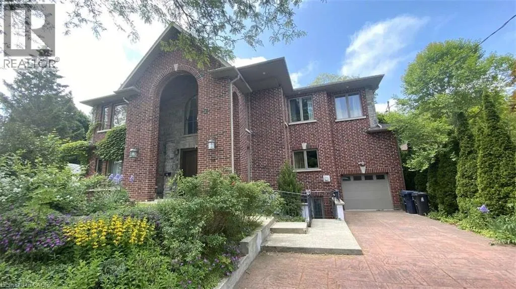 98 BURBANK Drive