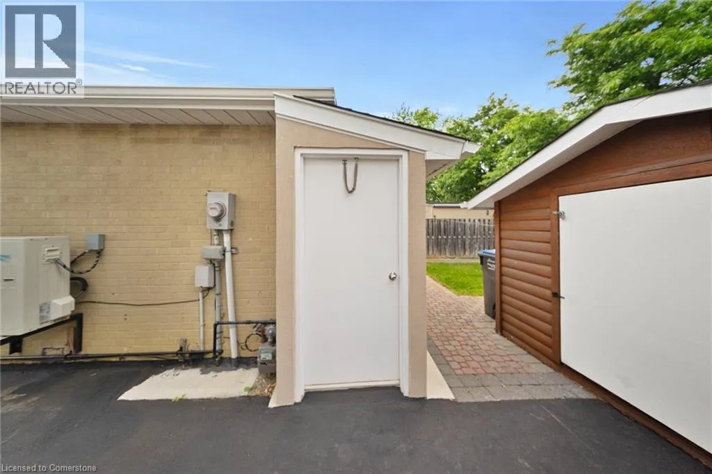17 HALEY Court