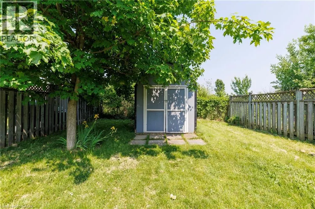 279 AUDEN Road