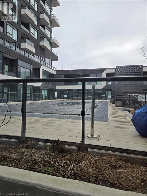 2481 TAUNTON Road Unit# 802, #802