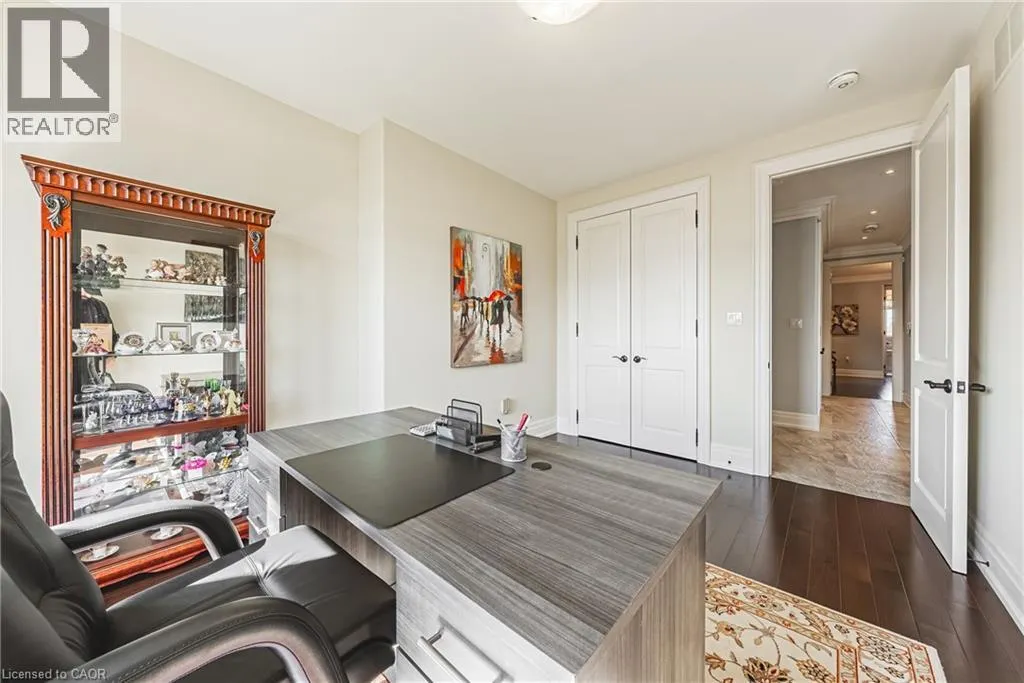221 GLOVER Road