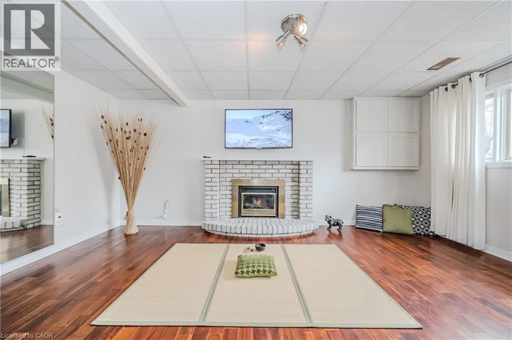26 BRAZOLOT Drive