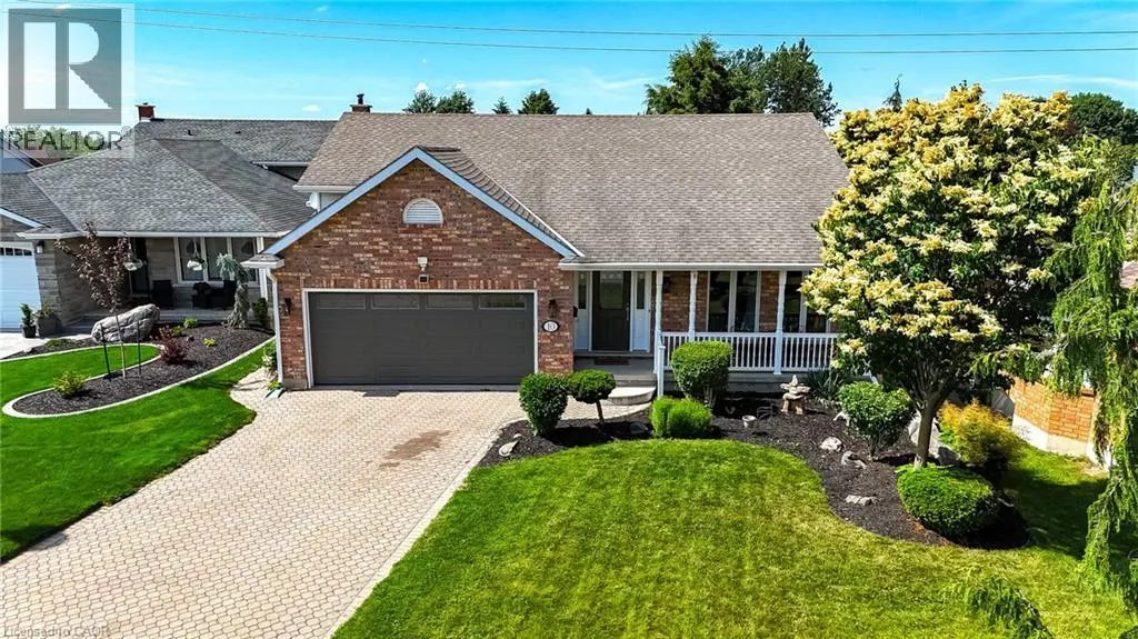 10 GLEN ABBEY Court