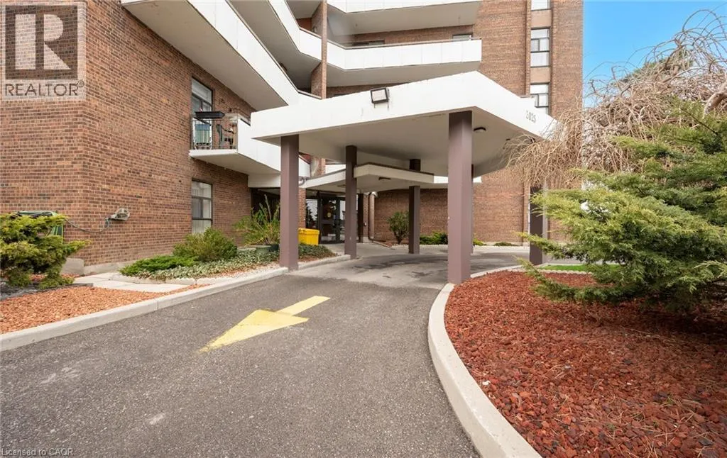 3025 QUEEN FREDERICA Drive Unit# 201, #201
