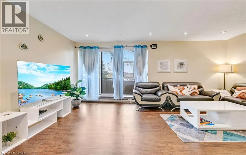 3025 QUEEN FREDERICA Drive Unit# 201, #201