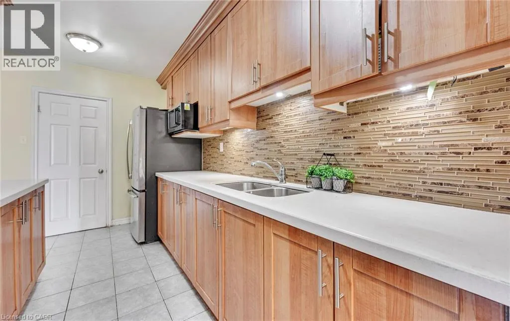 3025 QUEEN FREDERICA Drive Unit# 201, #201