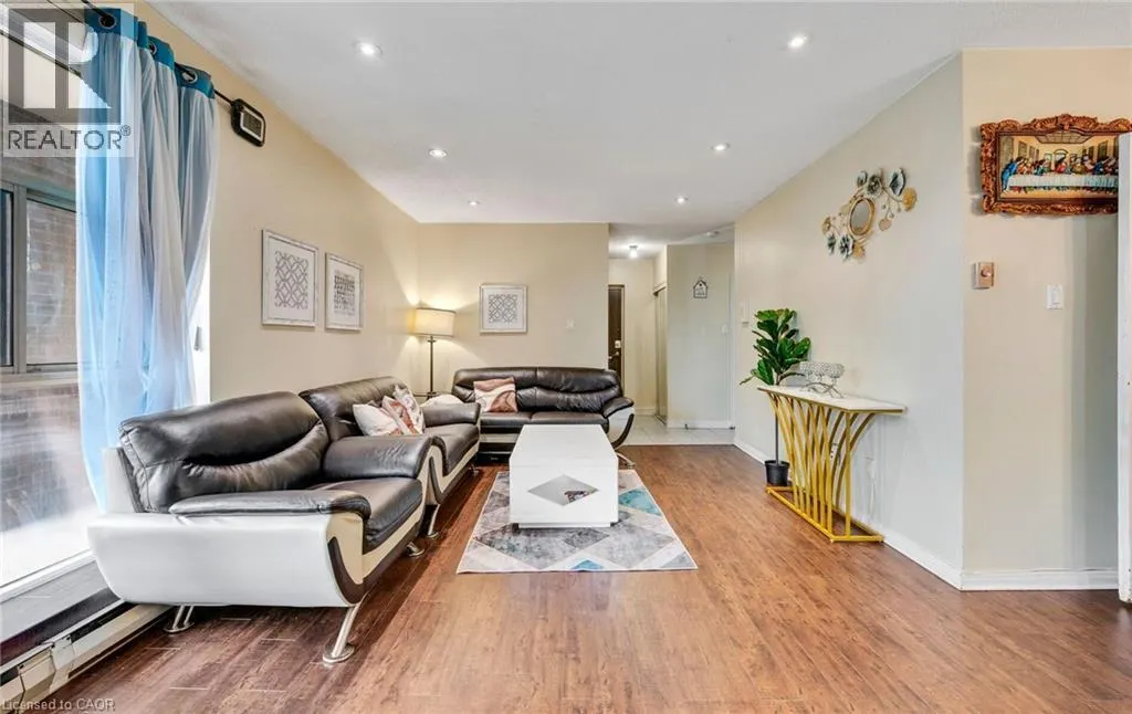 3025 QUEEN FREDERICA Drive Unit# 201, #201