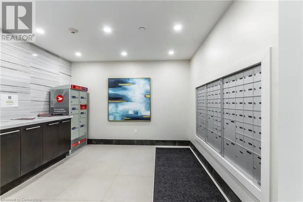 340 PLAINS Road E Unit# 611, #611