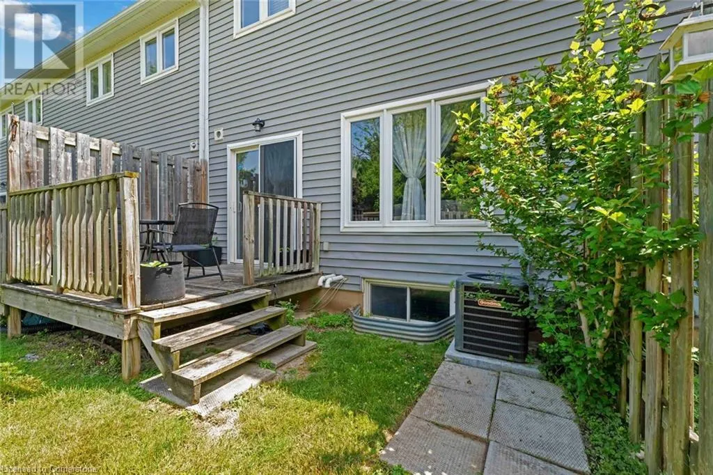 9 LAKESHORE Road Unit# 2, #2