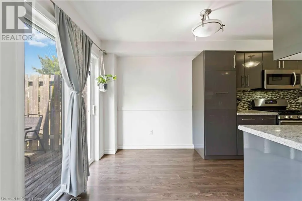 9 LAKESHORE Road Unit# 2, #2