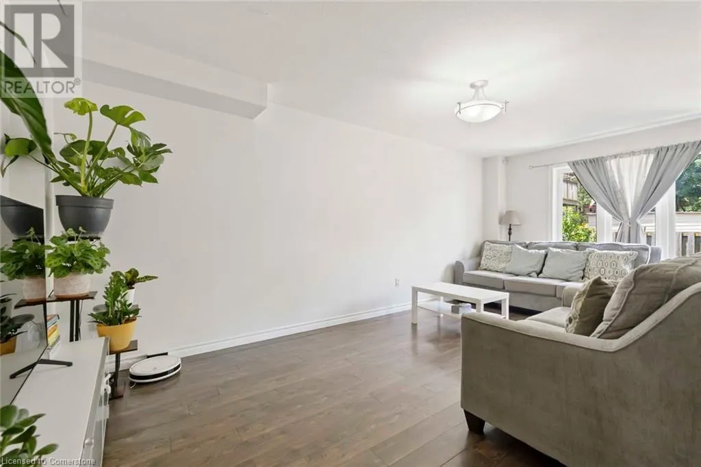 9 LAKESHORE Road Unit# 2, #2