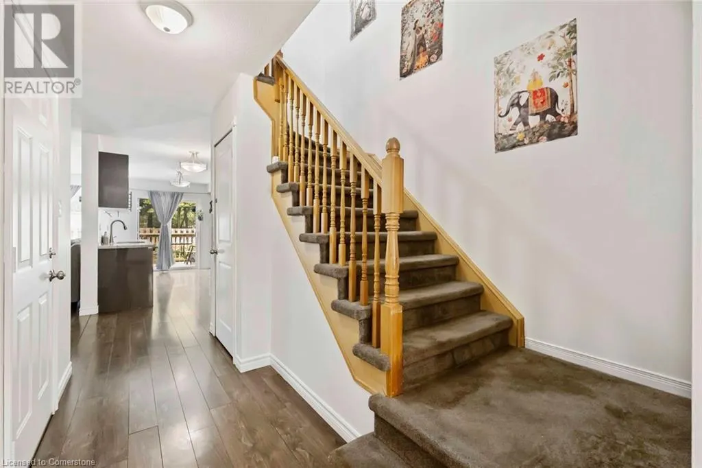 9 LAKESHORE Road Unit# 2, #2