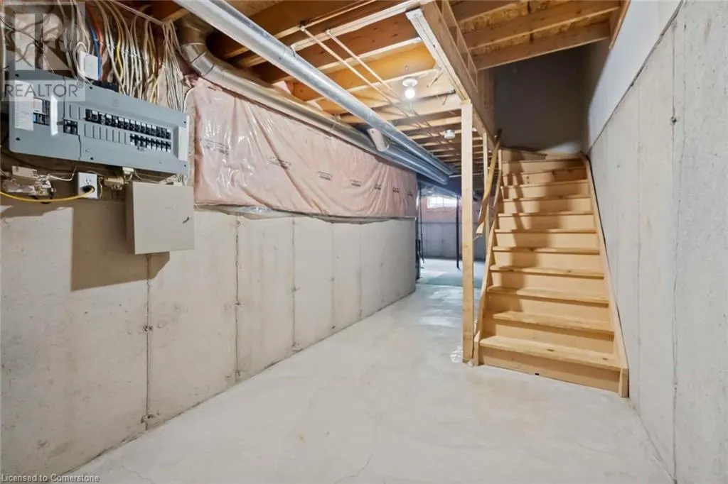 9 LAKESHORE Road Unit# 2, #2