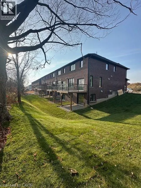 40 WALKER Road Unit# 25, #25