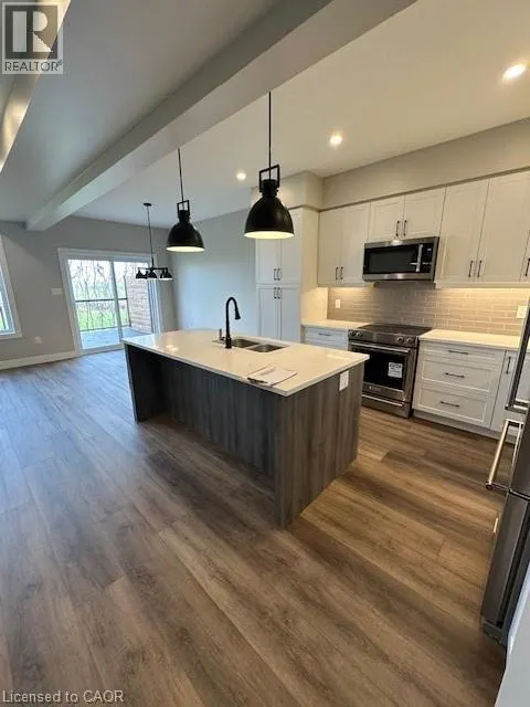 40 WALKER Road Unit# 25, #25