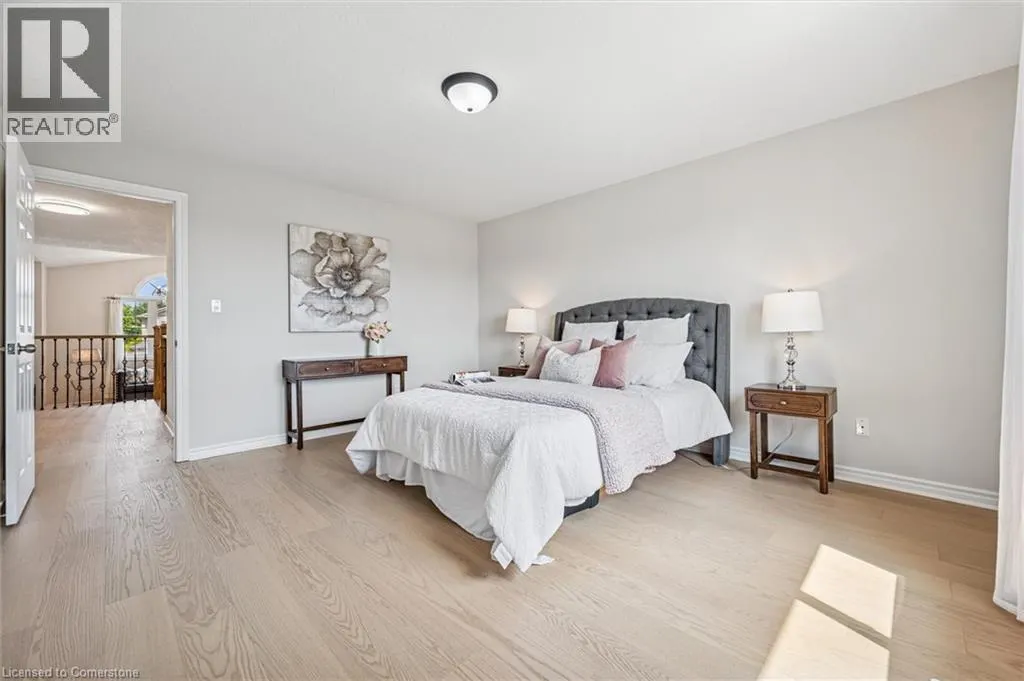 383 TEALBY Crescent