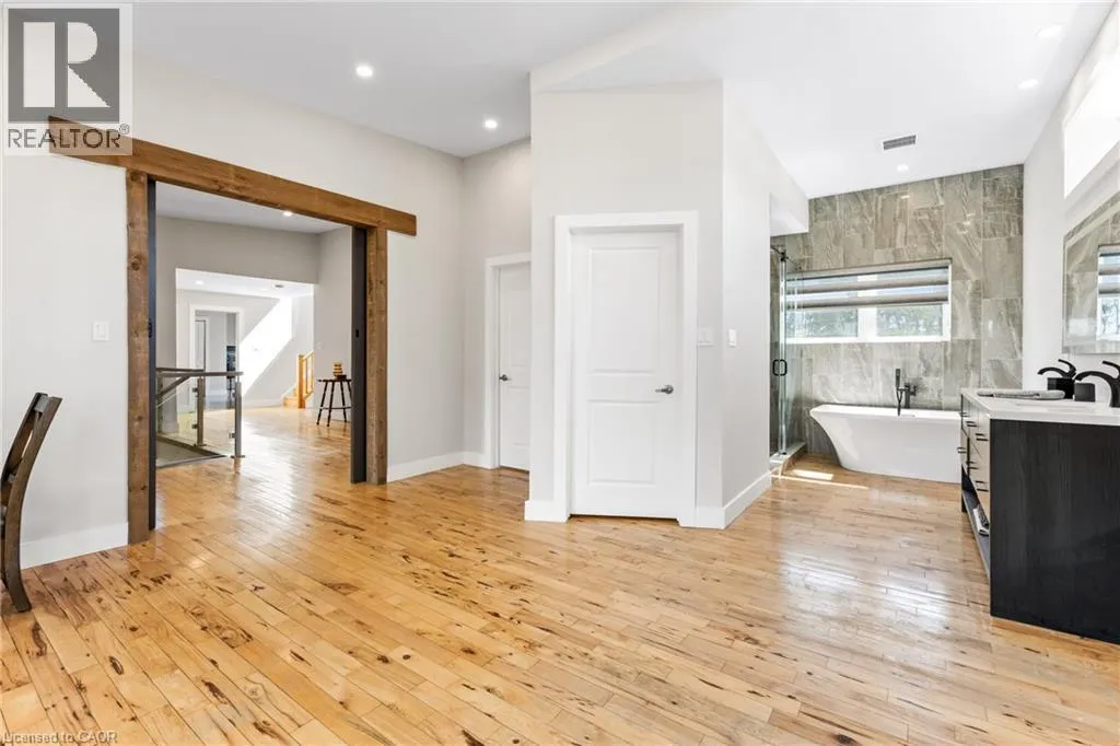 330 PIPER Street