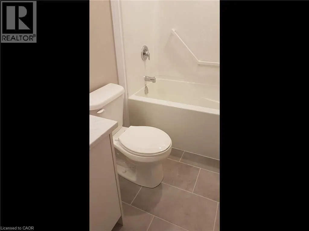 360 QUARTER Townline Unit# 605, #605
