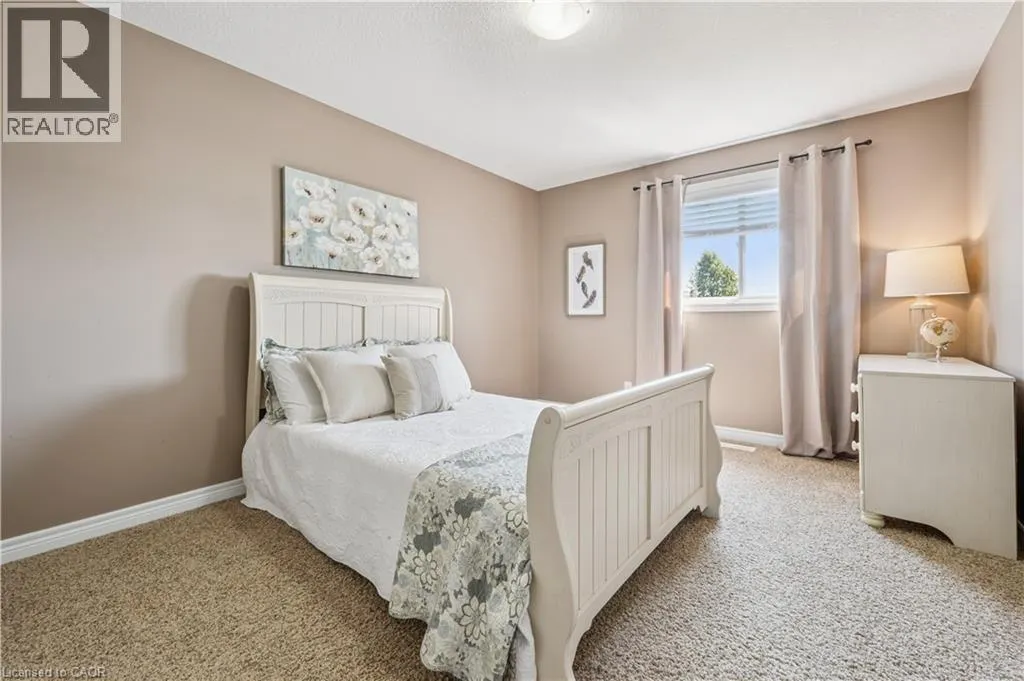 125 CAPTAIN MCCALLUM Drive