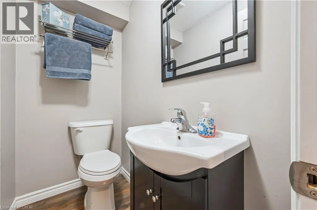 125 CAPTAIN MCCALLUM Drive