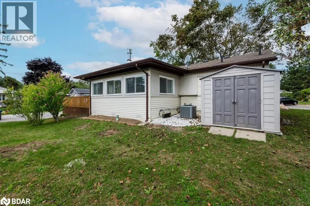 25 HAWTHORNE Drive