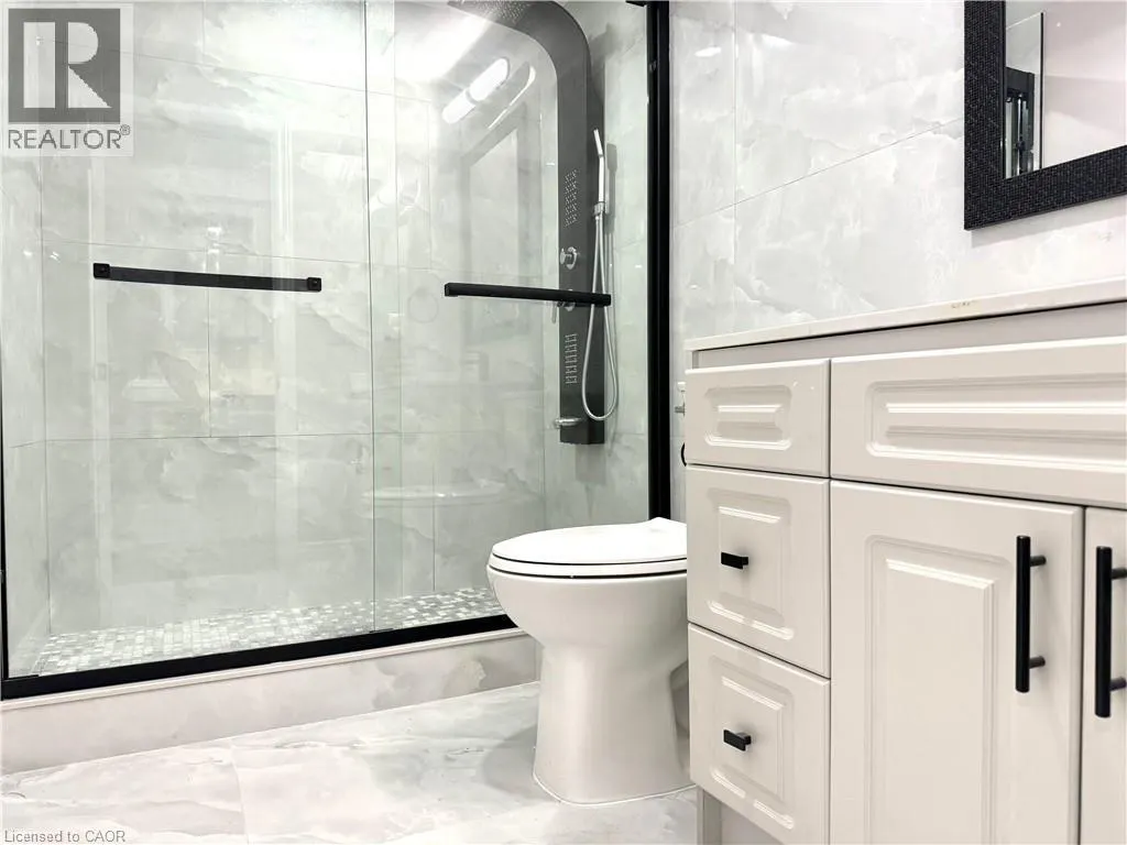 35 LOXLEIGH Lane Unit# #B, ##B
